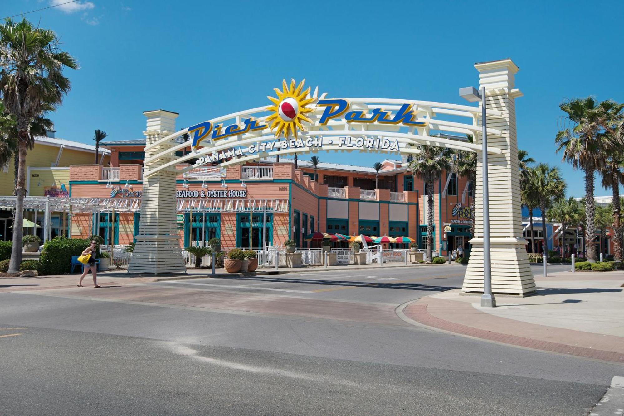 Holiday home 20th Floor Condo! Sleeps 8! Gulf Front Master W/ Beautiful Gulf Views! Panama City Beach